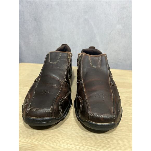 Skechers Mens Size 8 Relaxed Step Diameter Slip On Shoes 61779 Brown Leather - Picture 1 of 9